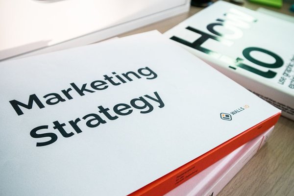 business strategy vs business plan